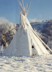 Tipi in the snow